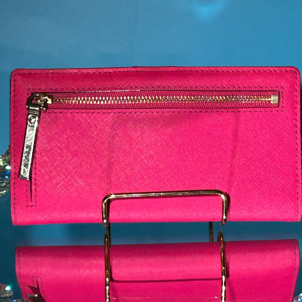 Kate Spade Pink Wallet Sleek Design 7” x 4” Like new - Picture 2 of 15